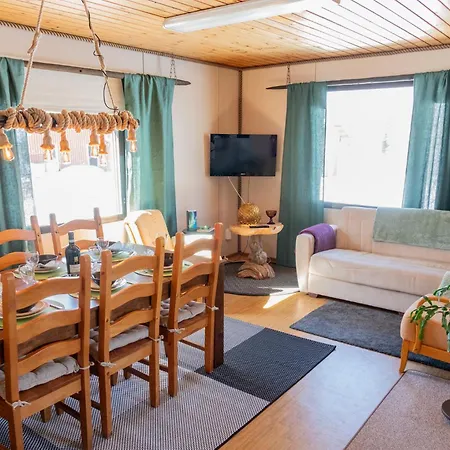 Patrikka Semesterbostad *